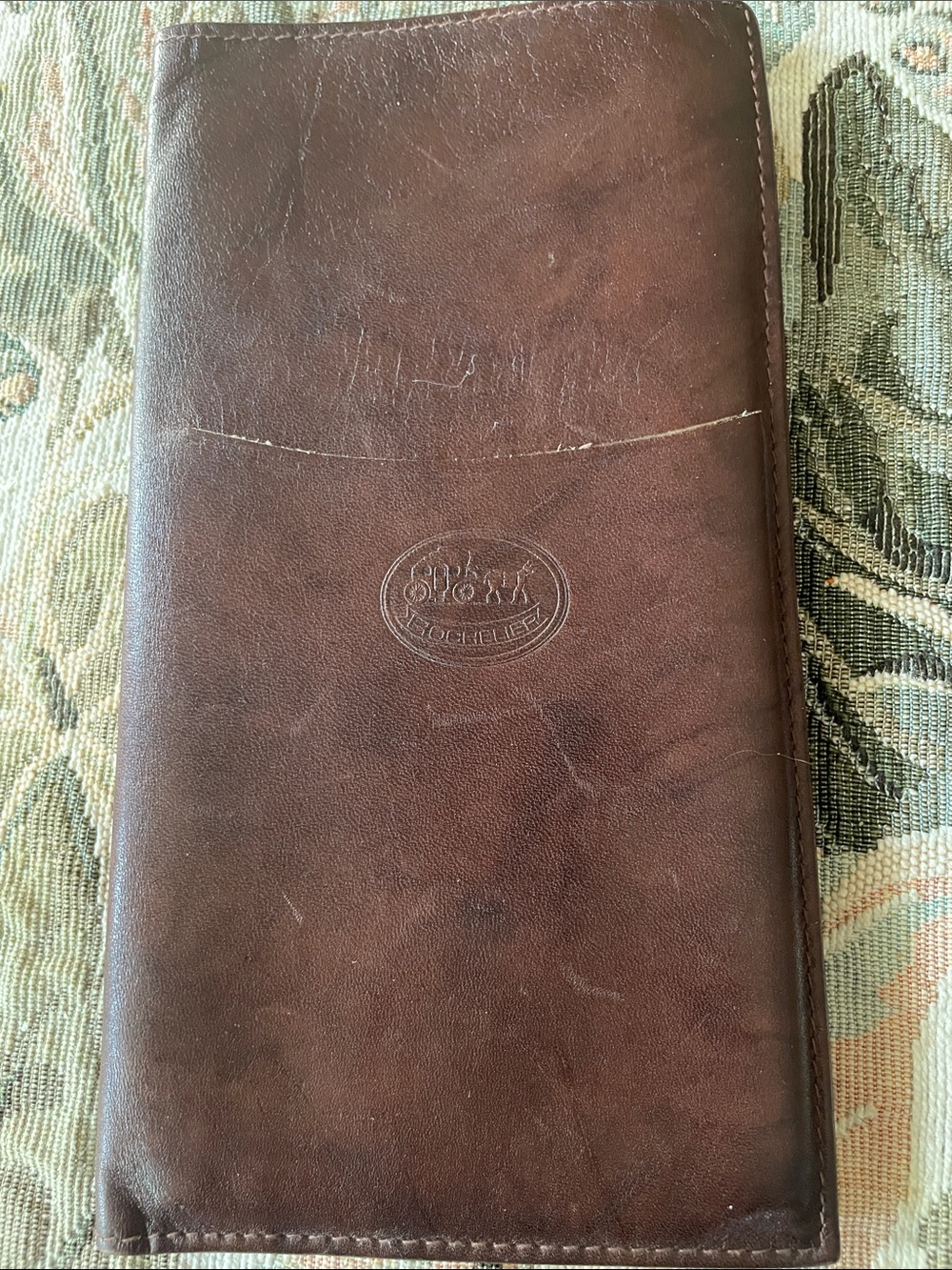 Rochelier Men’s Leather Travel Wallet - Brown